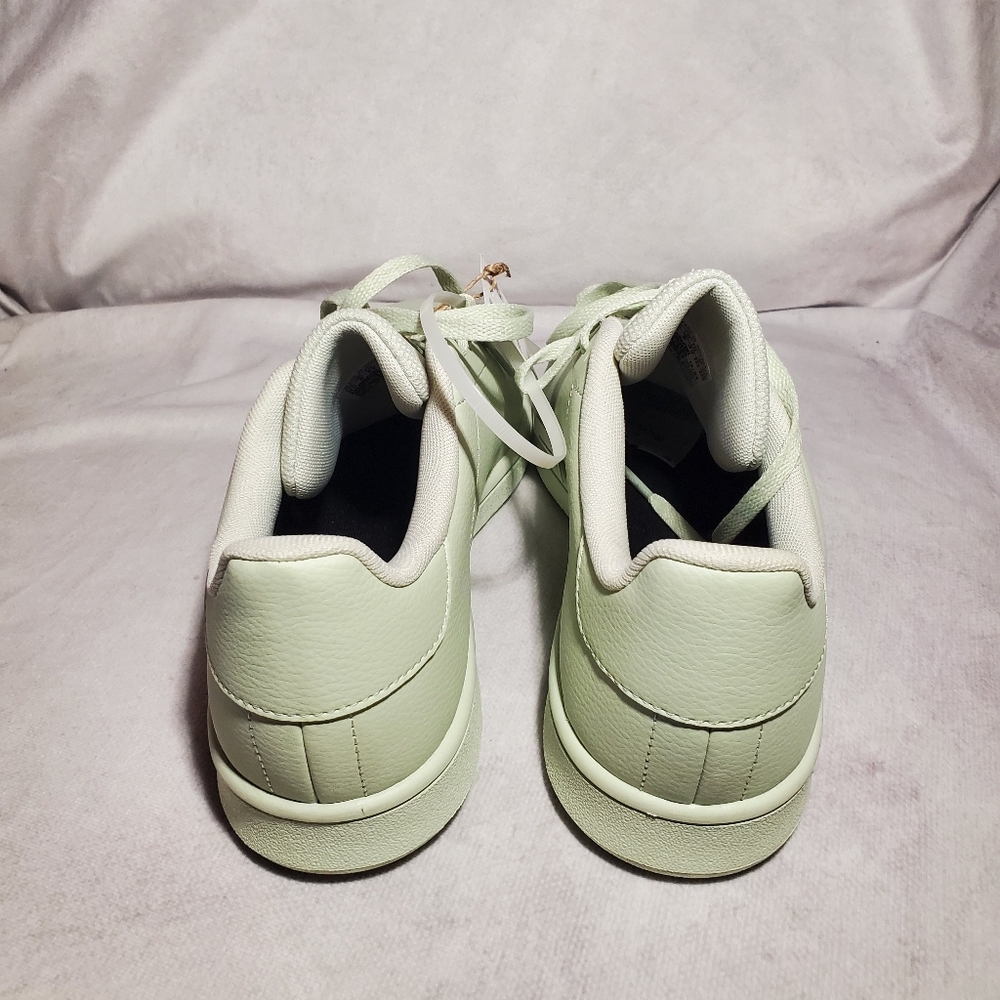 Adidas Urban Court Size 9.5 Mint Green - Picture 3 of 5